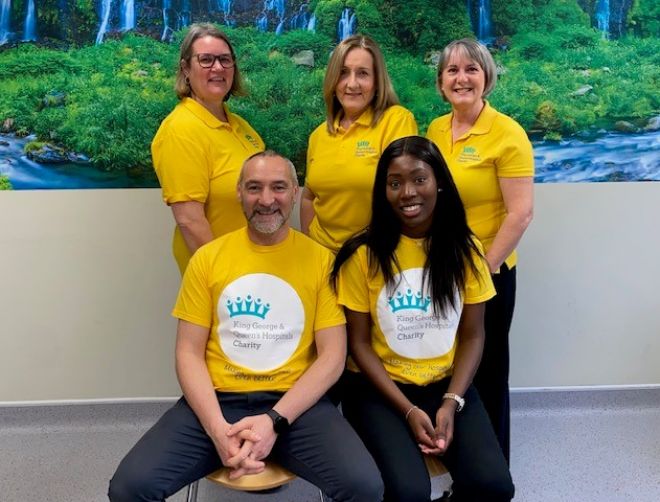 staff group pic